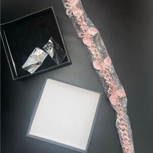 Elegant Pink Butterfly Hair Accessory